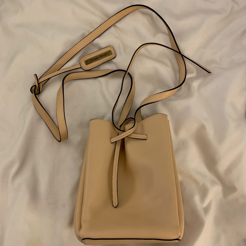 Bucket Bag- New